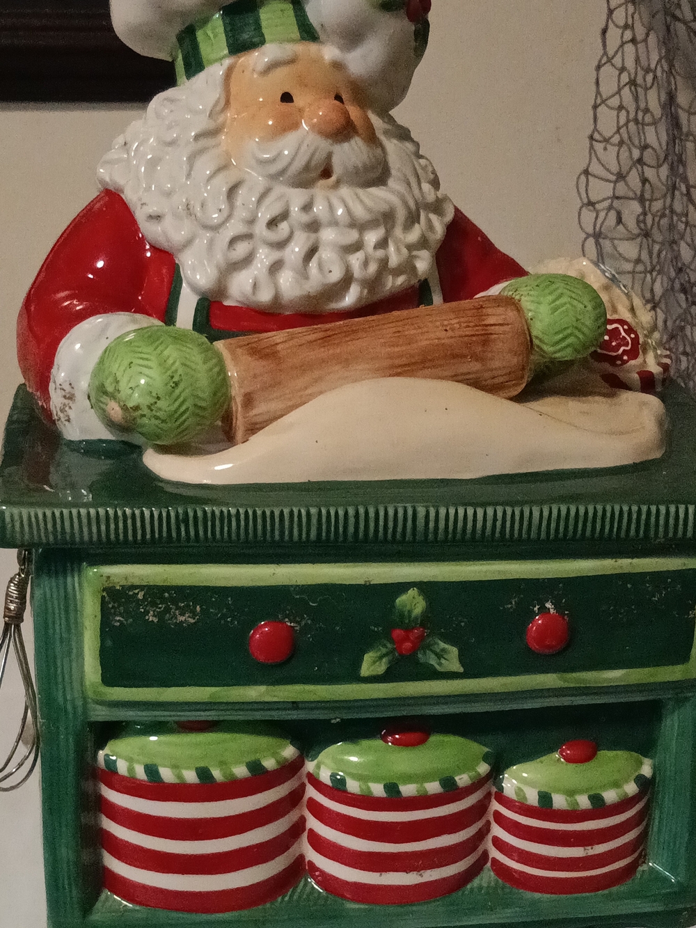 Fitz and Floyd Festive Santa Cookie Jar in Red, Green, White